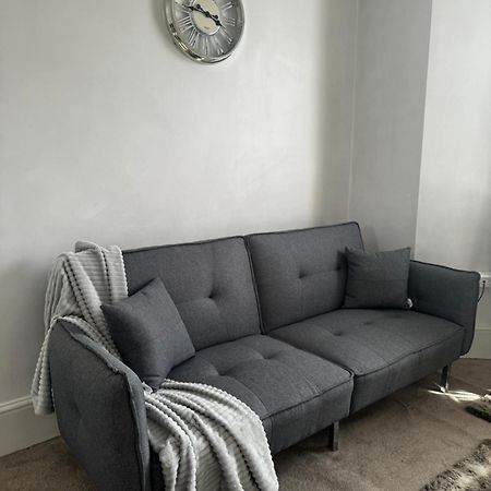 Entire 1Bed Stratford Westfield Apartment London Exterior photo