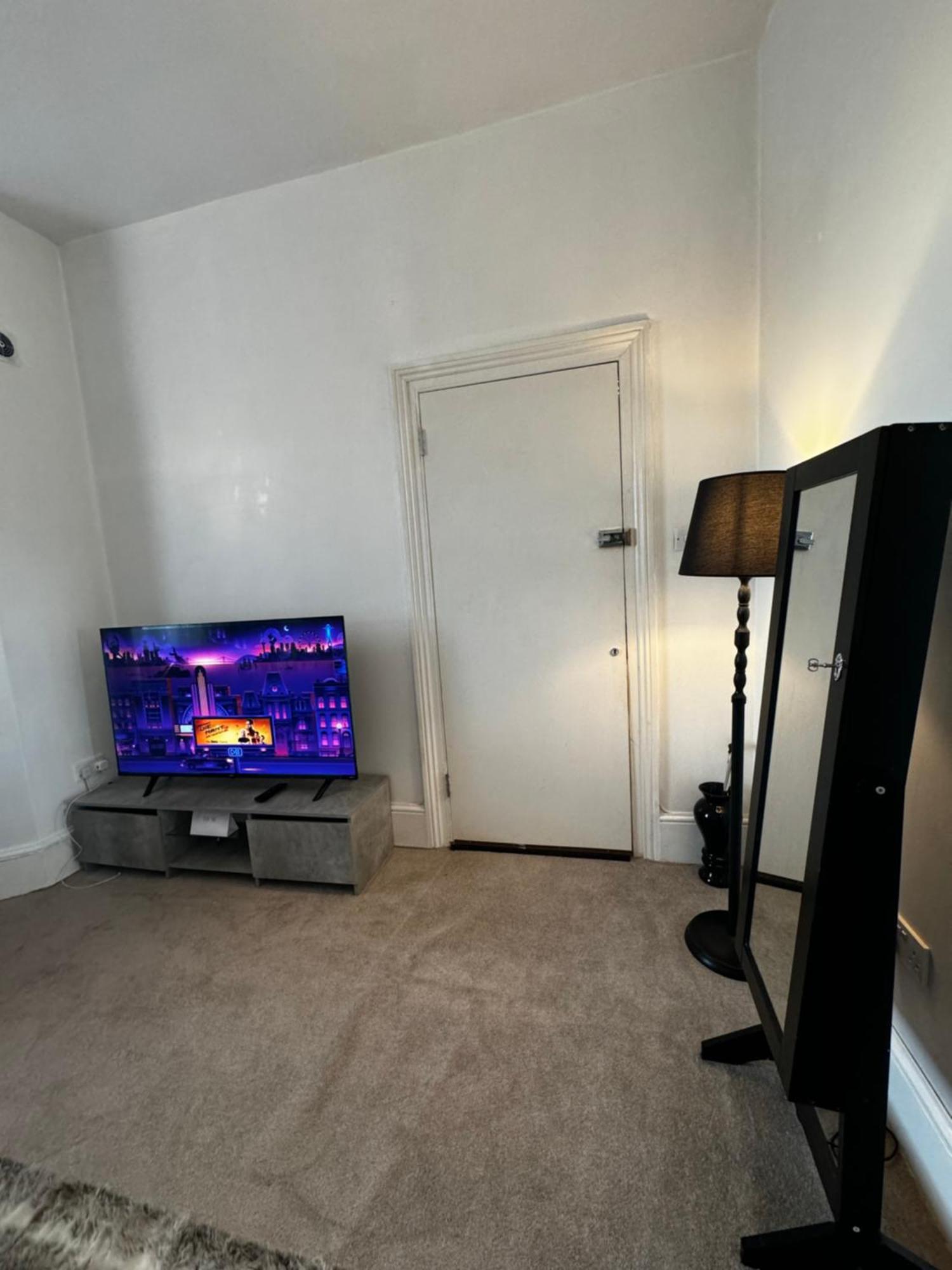 Entire 1Bed Stratford Westfield Apartment London Exterior photo
